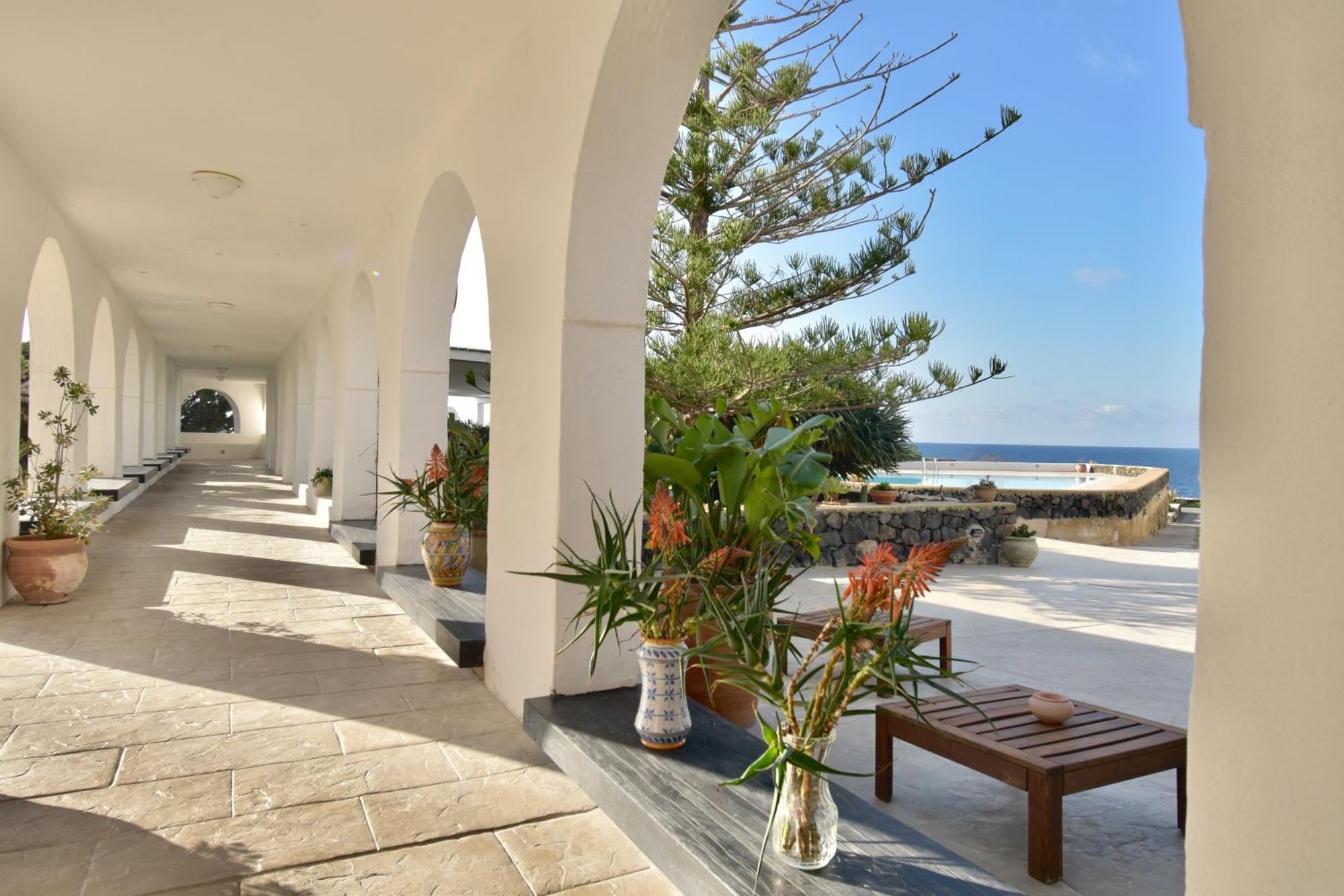 Cossyra Hotel Madonna Delle Grazie Eksteriør billede