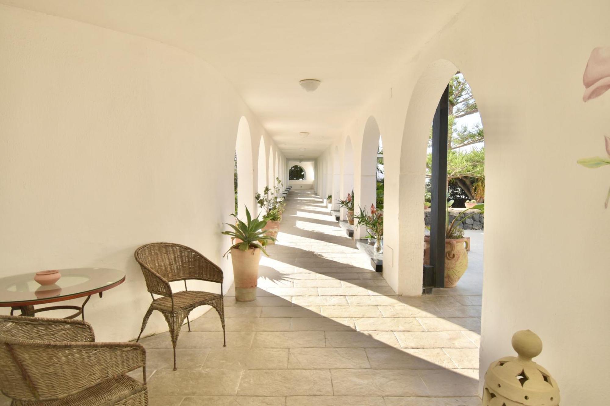 Cossyra Hotel Madonna Delle Grazie Eksteriør billede